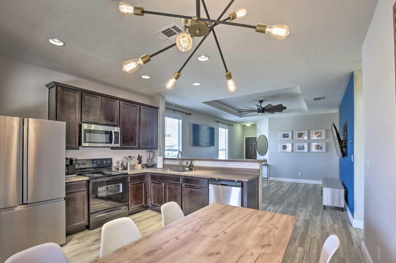 San Antonio Home With Patio And Grill Near Seaworld! Exterior photo
